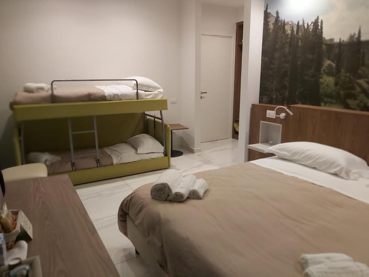 Le 2 Gravine Hotel Matera Buitenkant foto